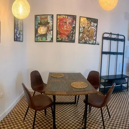 Casa Via De La Plata * Caces