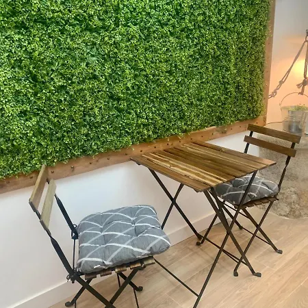 Casa Via De La Plata * Caces