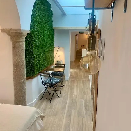 Casa Via De La Plata * Caces