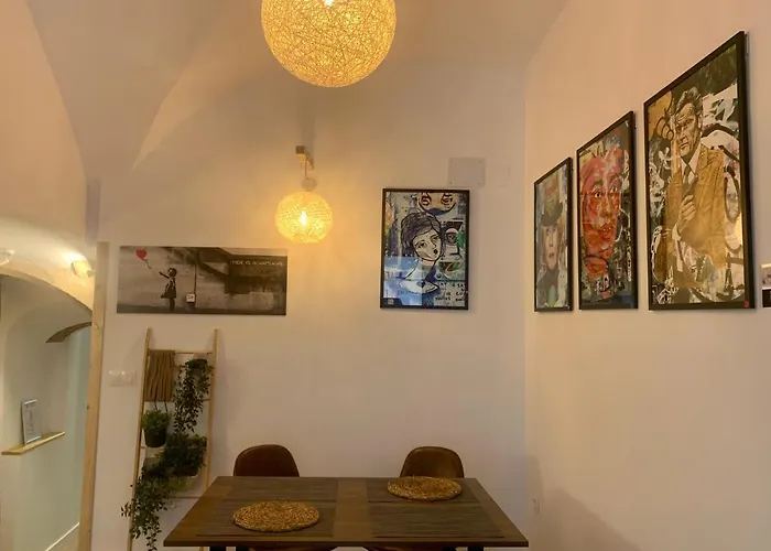 Casa Via De La Plata * Caces